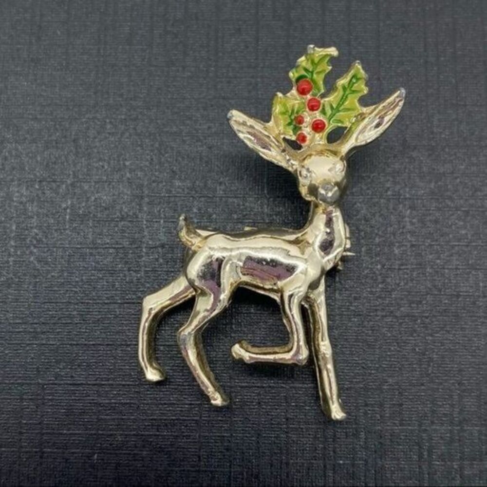 Vintage Gerry’s Reindeer Brooch Pin Christmas Holiday Holly Enamel
